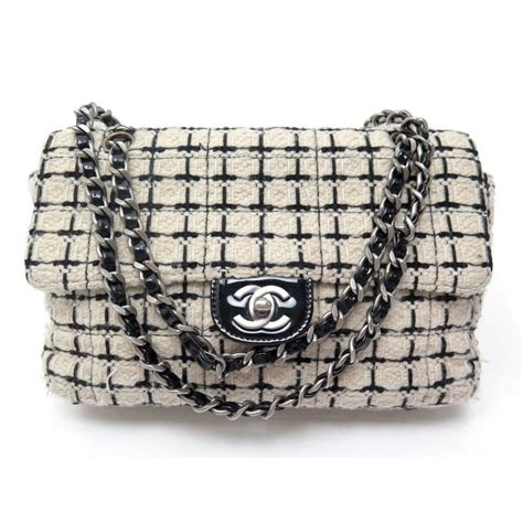 sac a main chanel blanc et noir|used vintage Chanel bags.